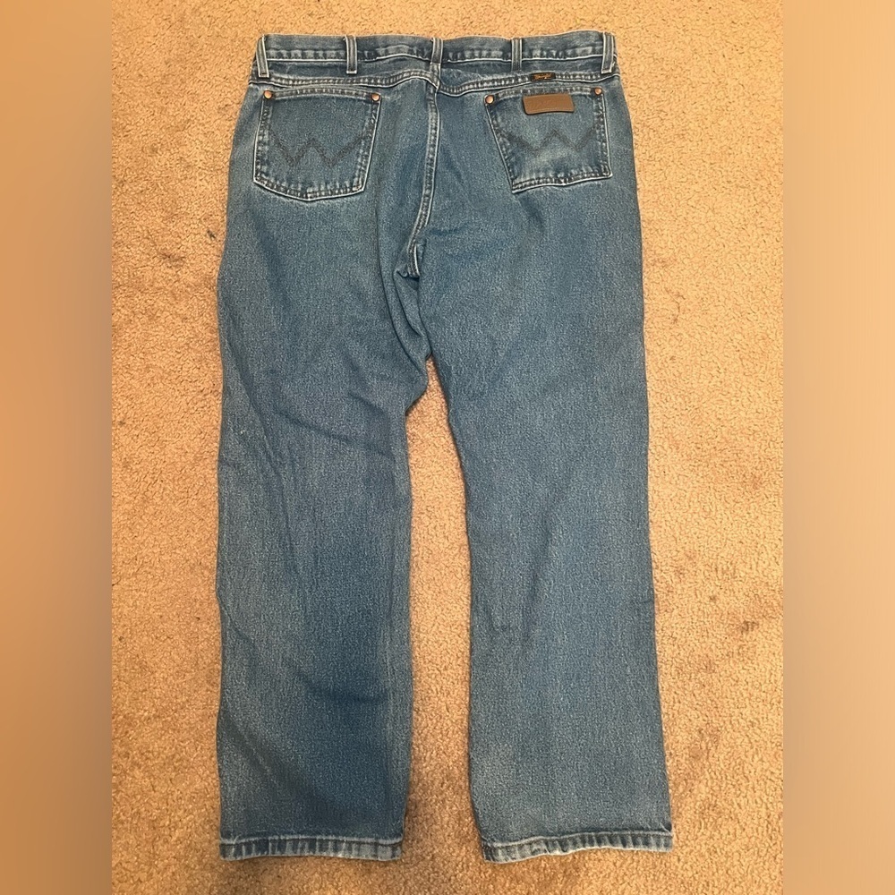 Wrangler Men's Blue Jeans Size 40x30 - Picture 6 of 7